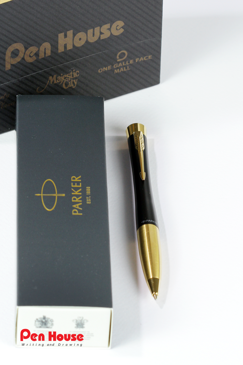 PARKER URBAN MATT BLACK GOLD TRIM BALLPOINT PEN